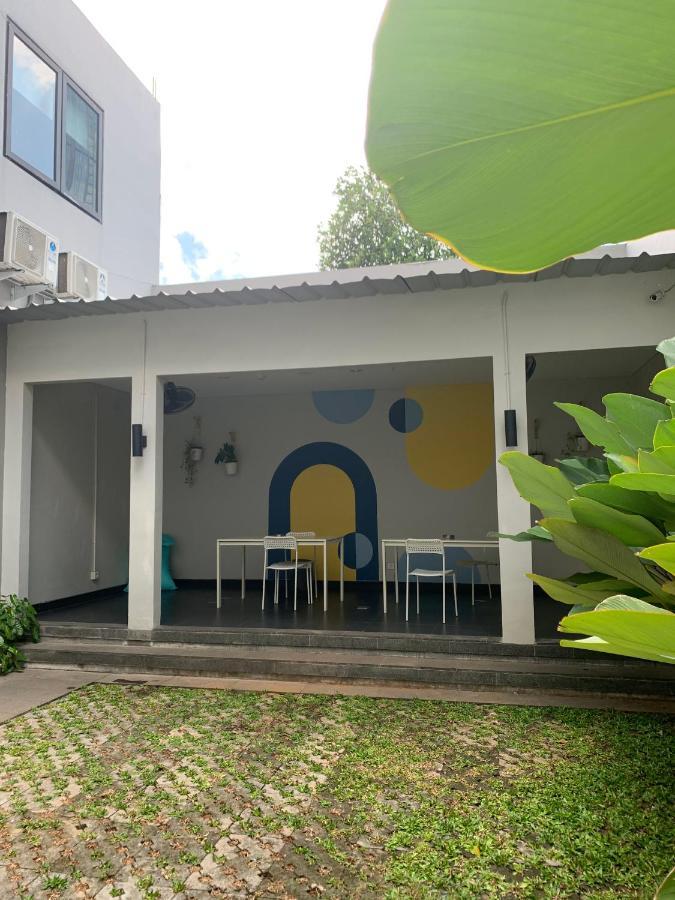 Passgo Thamrin Hotel Джакарта Екстериор снимка